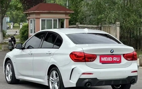 BMW 1 серия, 2021 год, 1 300 000 рублей, 9 фотография