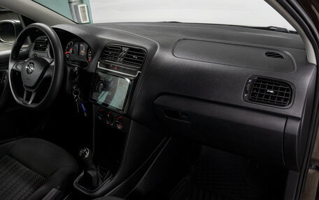 Volkswagen Polo VI (EU Market), 2020 год, 1 215 000 рублей, 17 фотография