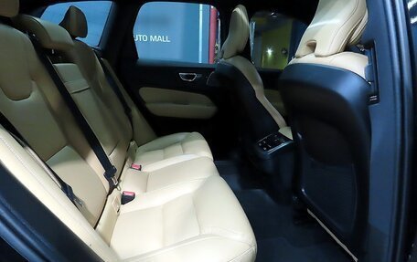 Volvo XC60 II, 2022 год, 3 820 090 рублей, 12 фотография