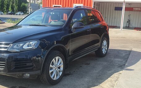 Volkswagen Touareg III, 2012 год, 1 700 000 рублей, 3 фотография