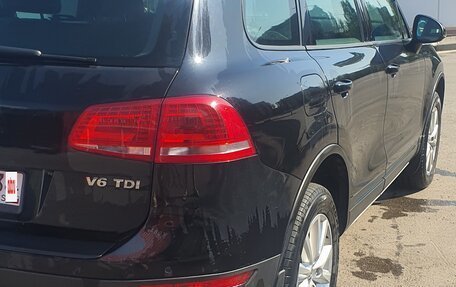 Volkswagen Touareg III, 2012 год, 1 700 000 рублей, 4 фотография