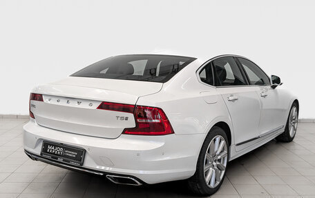 Volvo S90 II рестайлинг, 2019 год, 2 800 000 рублей, 5 фотография