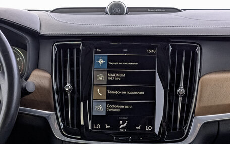 Volvo S90 II рестайлинг, 2019 год, 2 800 000 рублей, 17 фотография