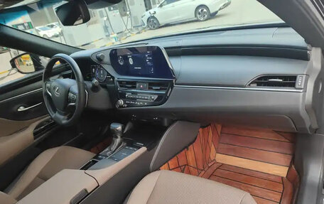 Lexus ES VII, 2022 год, 2 700 014 рублей, 17 фотография