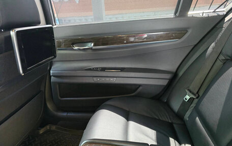 BMW 7 серия, 2014 год, 2 400 000 рублей, 14 фотография