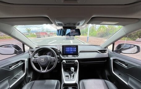 Toyota RAV4, 2022 год, 2 301 699 рублей, 5 фотография