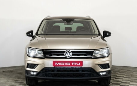 Volkswagen Tiguan II, 2019 год, 2 199 000 рублей, 2 фотография