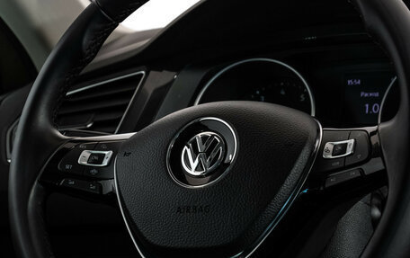 Volkswagen Tiguan II, 2019 год, 2 199 000 рублей, 12 фотография