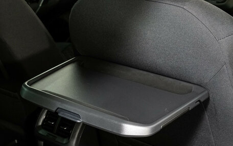 Volkswagen Tiguan II, 2019 год, 2 199 000 рублей, 16 фотография