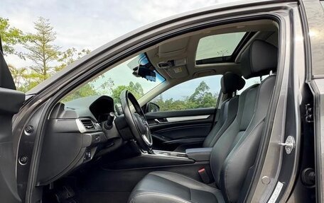 Honda Accord IX рестайлинг, 2022 год, 1 850 000 рублей, 9 фотография