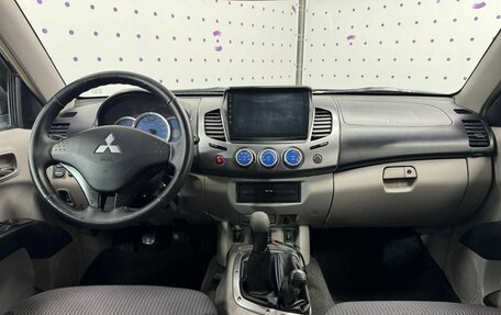 Mitsubishi L200 IV рестайлинг, 2007 год, 920 000 рублей, 13 фотография