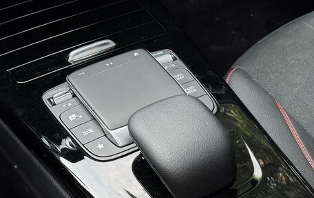 Mercedes-Benz CLA, 2022 год, 2 331 080 рублей, 10 фотография