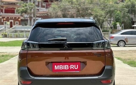 Peugeot 5008 II, 2021 год, 1 850 000 рублей, 5 фотография