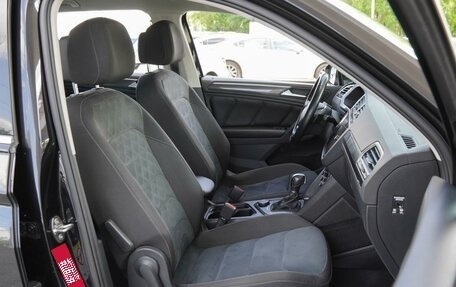 Volkswagen Tiguan II, 2018 год, 2 600 000 рублей, 8 фотография