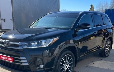 Toyota Highlander III, 2017 год, 3 599 999 рублей, 1 фотография