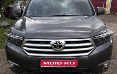 Toyota Highlander III, 2011 год, 2 300 000 рублей, 1 фотография