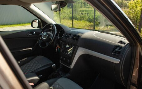 Skoda Yeti I рестайлинг, 2010 год, 840 000 рублей, 20 фотография
