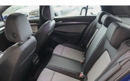 Volkswagen Golf VIII, 2025 год, 4 200 000 рублей, 11 фотография
