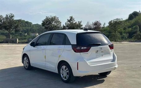 Honda Fit, 2022 год, 1 120 000 рублей, 8 фотография