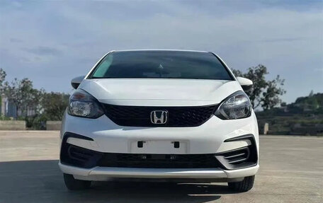 Honda Fit, 2022 год, 1 120 000 рублей, 2 фотография