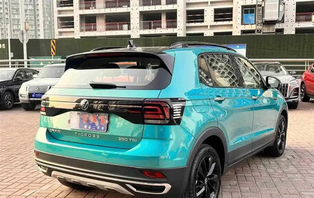 Volkswagen T-Cross I, 2022 год, 1 570 955 рублей, 5 фотография
