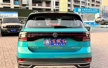 Volkswagen T-Cross I, 2022 год, 1 570 955 рублей, 6 фотография