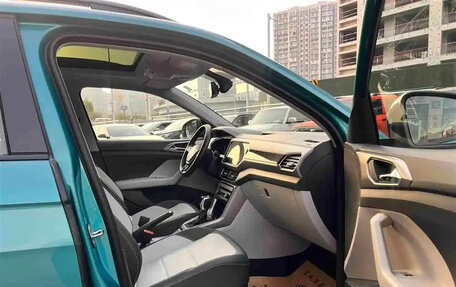 Volkswagen T-Cross I, 2022 год, 1 570 955 рублей, 11 фотография