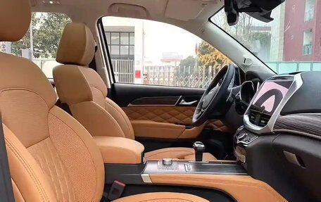 Haval H9 I рестайлинг, 2022 год, 2 200 000 рублей, 7 фотография