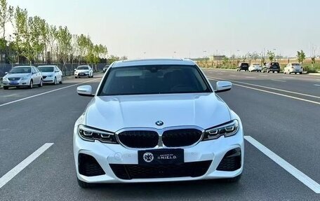 BMW 3 серия, 2022 год, 3 200 000 рублей, 2 фотография