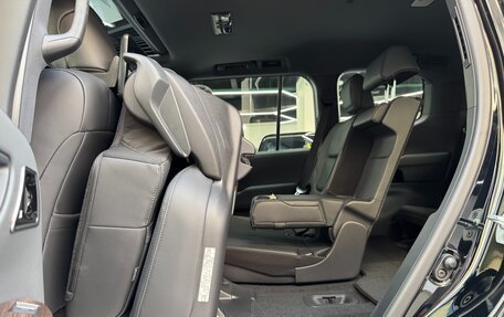 Toyota Land Cruiser, 2024 год, 11 890 000 рублей, 24 фотография