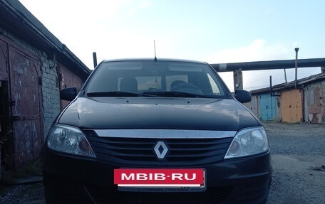 Renault Logan I, 2012 год, 580 000 рублей, 2 фотография