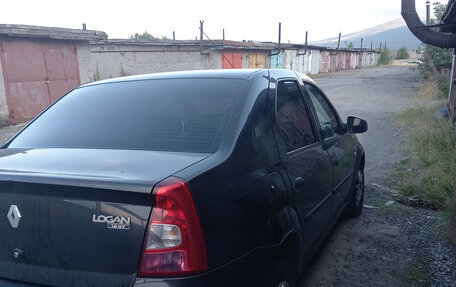 Renault Logan I, 2012 год, 580 000 рублей, 5 фотография