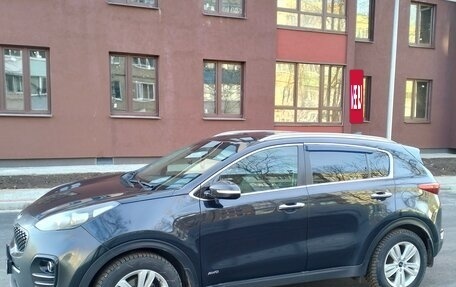 KIA Sportage IV рестайлинг, 2018 год, 1 800 000 рублей, 4 фотография