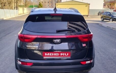 KIA Sportage IV рестайлинг, 2018 год, 1 800 000 рублей, 6 фотография