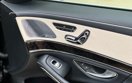 Mercedes-Benz S-Класс, 2017 год, 5 900 000 рублей, 28 фотография