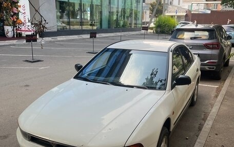 Mitsubishi Galant VIII, 1997 год, 200 000 рублей, 4 фотография