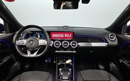 Mercedes-Benz GLB AMG, 2021 год, 2 992 500 рублей, 7 фотография