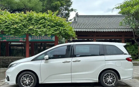 Honda Odyssey IV, 2021 год, 2 200 000 рублей, 8 фотография