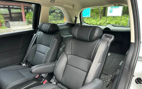 Honda Odyssey IV, 2021 год, 2 200 000 рублей, 11 фотография