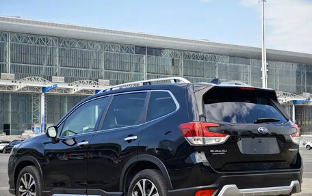 Subaru Forester, 2022 год, 2 600 000 рублей, 6 фотография