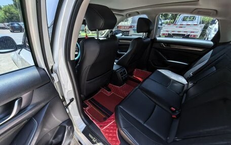 Honda Accord IX рестайлинг, 2022 год, 1 450 000 рублей, 11 фотография