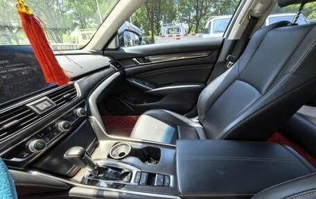 Honda Accord IX рестайлинг, 2022 год, 1 450 000 рублей, 9 фотография