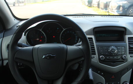 Chevrolet Cruze II, 2011 год, 648 000 рублей, 9 фотография