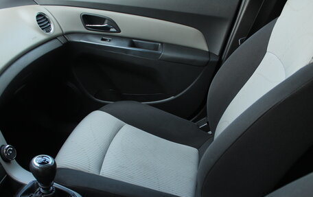 Chevrolet Cruze II, 2011 год, 648 000 рублей, 15 фотография