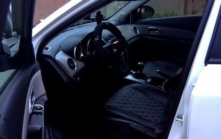 Chevrolet Cruze II, 2013 год, 950 000 рублей, 5 фотография