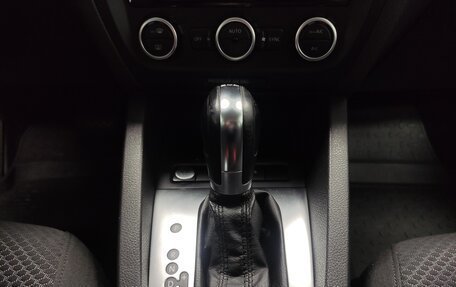 Volkswagen Jetta VI, 2014 год, 1 099 000 рублей, 13 фотография