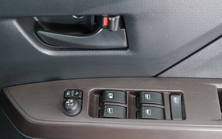 Toyota Roomy I, 2019 год, 1 149 000 рублей, 7 фотография