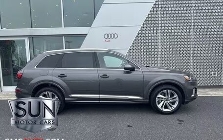 Audi Q7, 2022 год, 5 659 614 рублей, 4 фотография