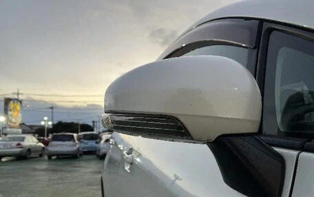 Toyota Ractis II, 2012 год, 770 955 рублей, 4 фотография