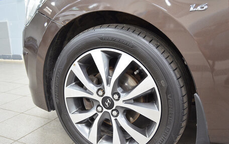 Hyundai Solaris II рестайлинг, 2015 год, 870 000 рублей, 8 фотография